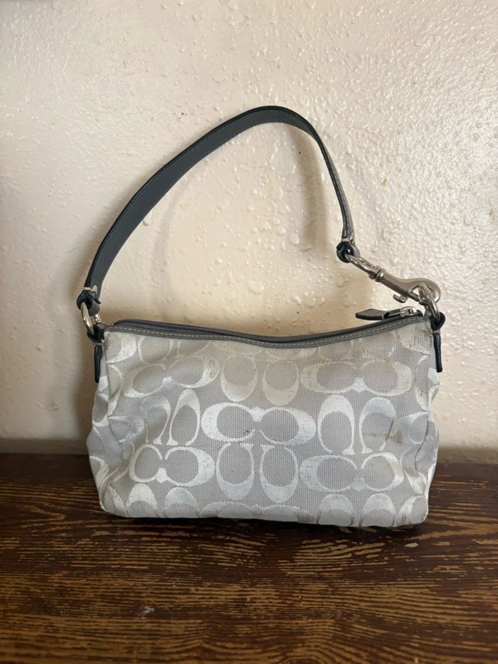 COACH Y2K VTG Mini Signature Gray Silver Shoulder Bag Canvas Leather 9x5x3.5” - Picture 2 of 5
